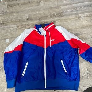 Nike XL Windbreaker